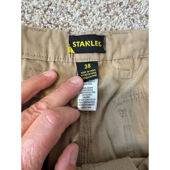 STANLEY men's Cargo shorts, size 38; Khaki, lots of pockets - Picture 5 of 9